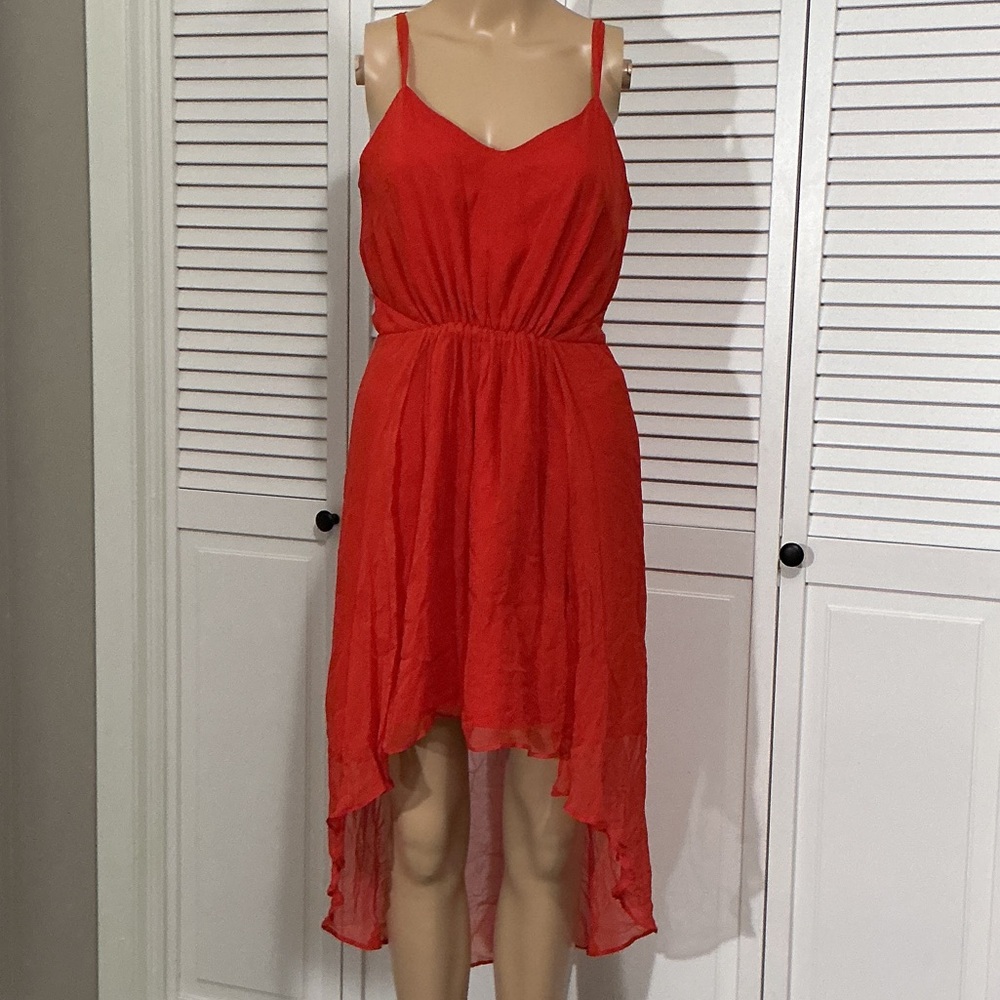 Sleeveless Red High-Low Dress with Adjustable Straps